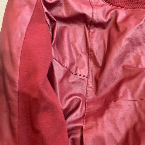 NWOT IMAN Red Leather Asymmetrical Gold Zip Belted Jacket - Picture 11 of 11